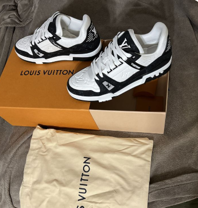 LV