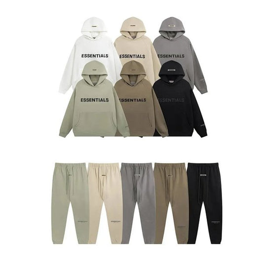 Ess€ntials Set